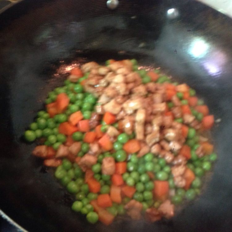 豌豆肉丁步骤10