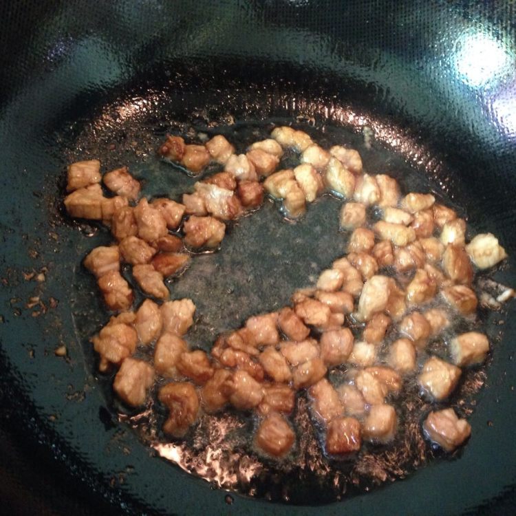 豌豆肉丁步骤5