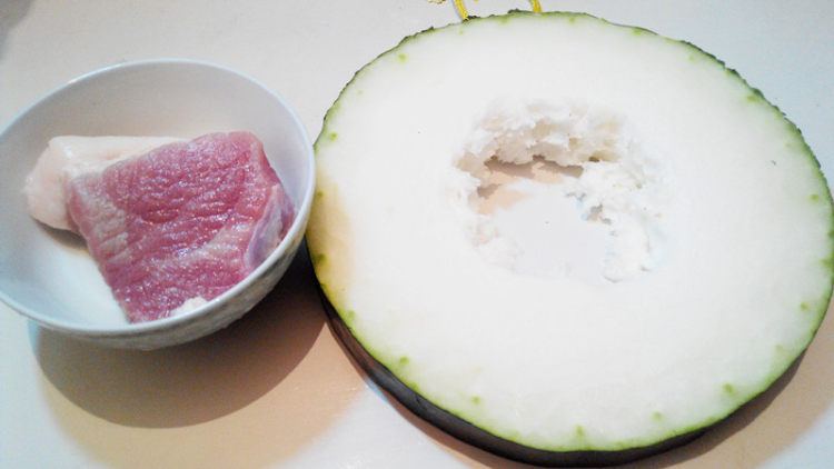 家常肉末冬瓜步骤1