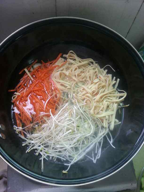 杂拌豆皮步骤3