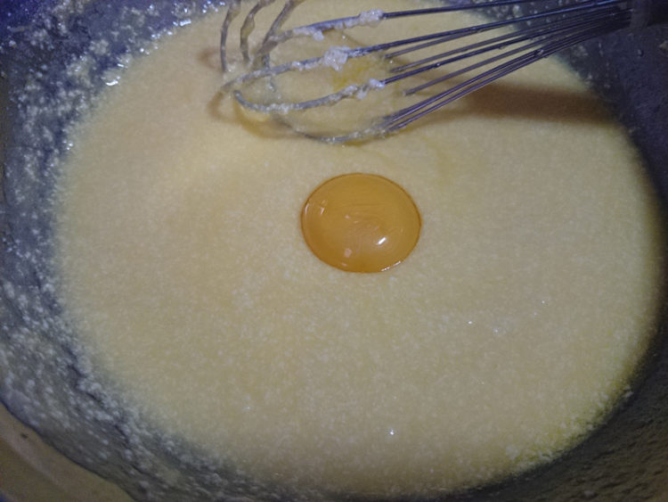葡萄干轻乳酪蛋糕步骤2