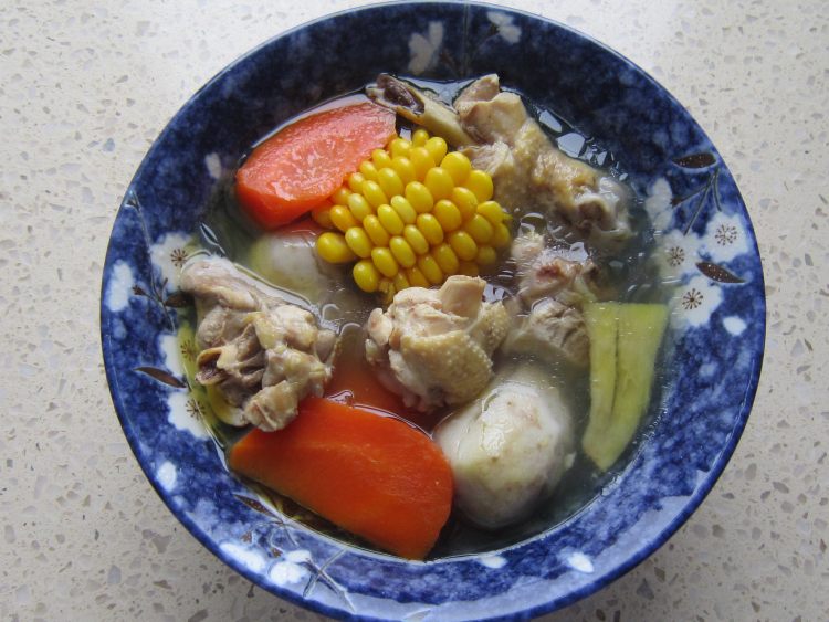 蔬菜鸡汤步骤12
