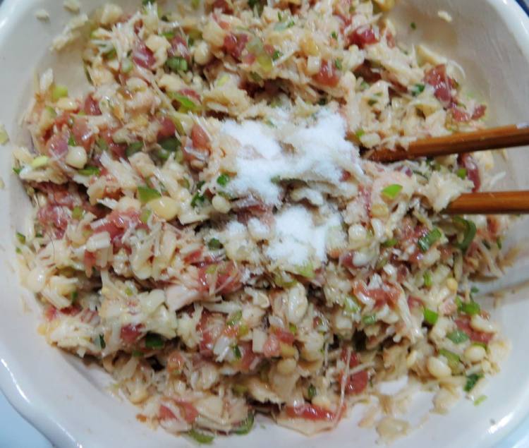 金针菇猪肉馅饼步骤14