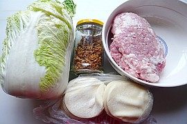 白菜水饺步骤1