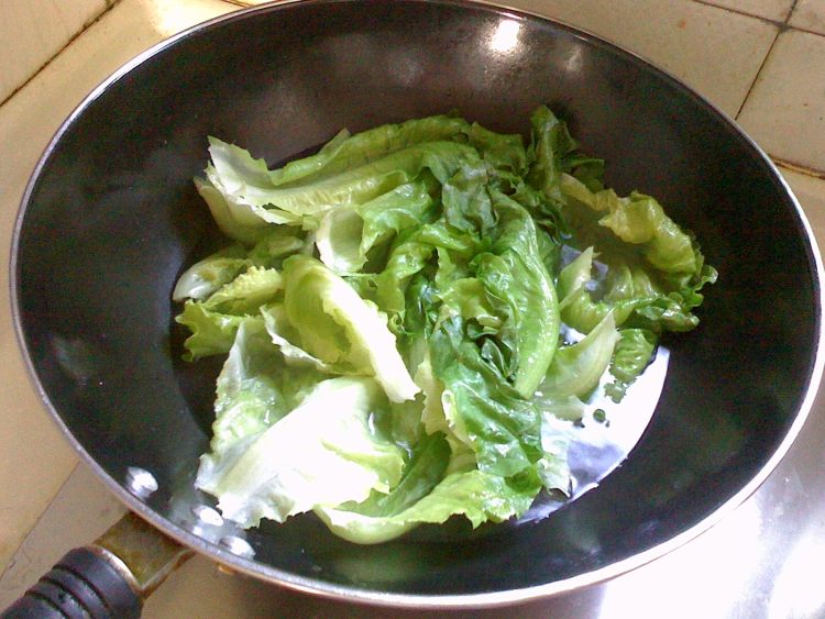 白灼生菜步骤2