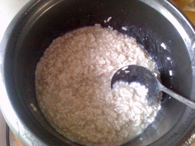 黑豆鲫鱼粥步骤9