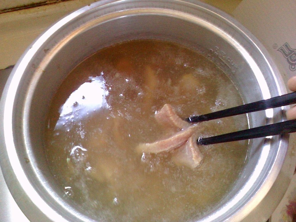 桂圆瘦肉汤步骤5