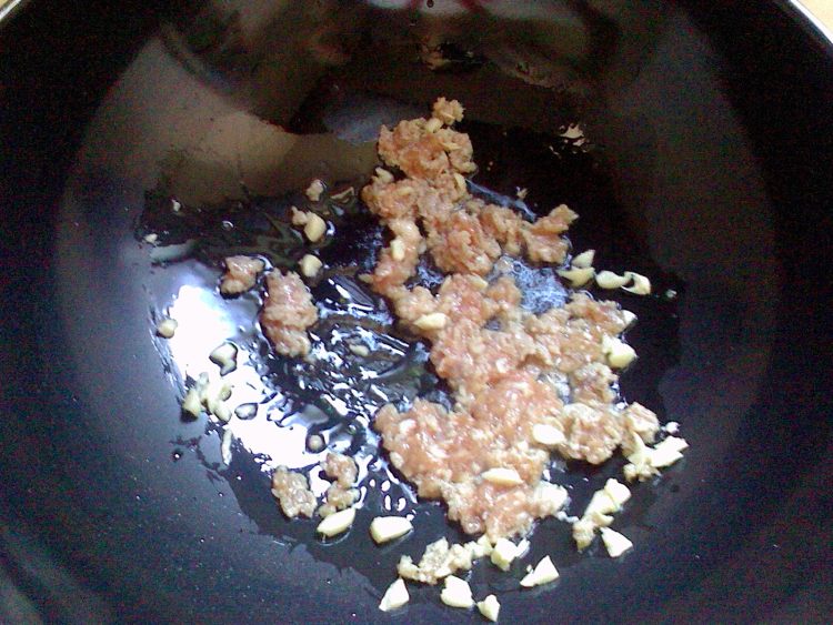 肉末拌豆腐步骤7