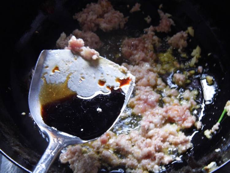 香辣肉末烧豆腐步骤6