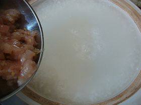 豌豆尖鸡肉粥步骤4