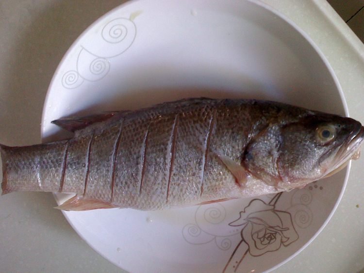 豆豉蒸鱼步骤3