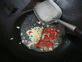 杂蔬炒鸡肉丁步骤7