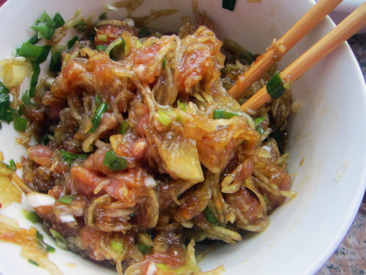 西瓜皮里脊饺子步骤5