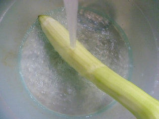 番茄鸡蛋炒夜开花步骤2