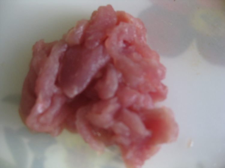蒜黄炒肉步骤4