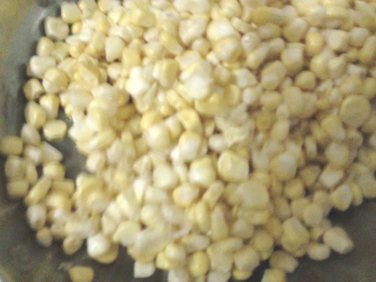 火腿玉米豆皮披萨步骤5