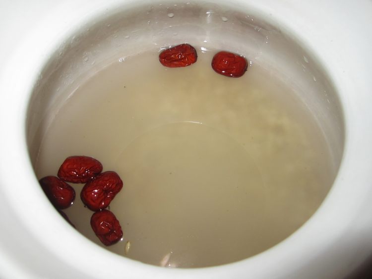 燕麦红枣粥步骤6
