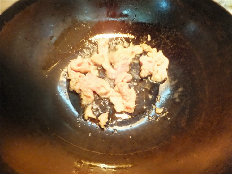 香菇核桃肉片步骤4