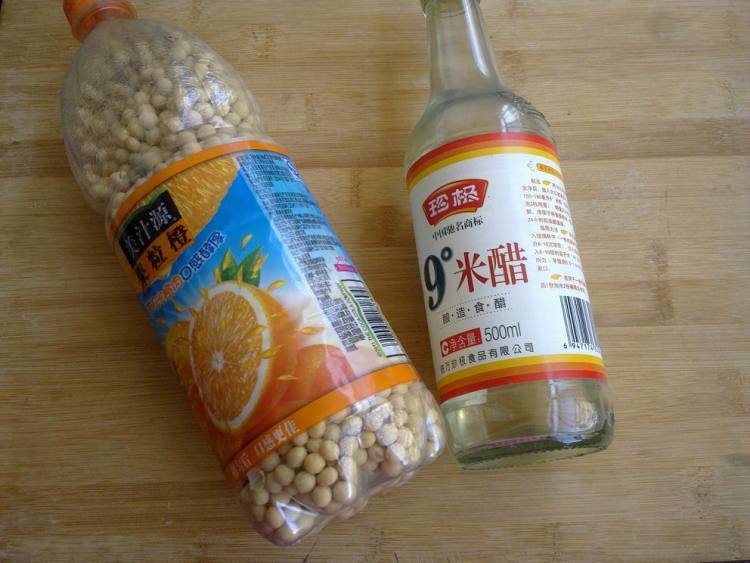 醋泡黄豆步骤1