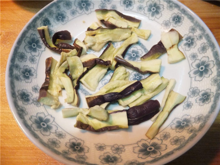 茄泥肉丸步骤3