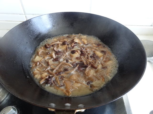 茶树菇烧肉步骤10