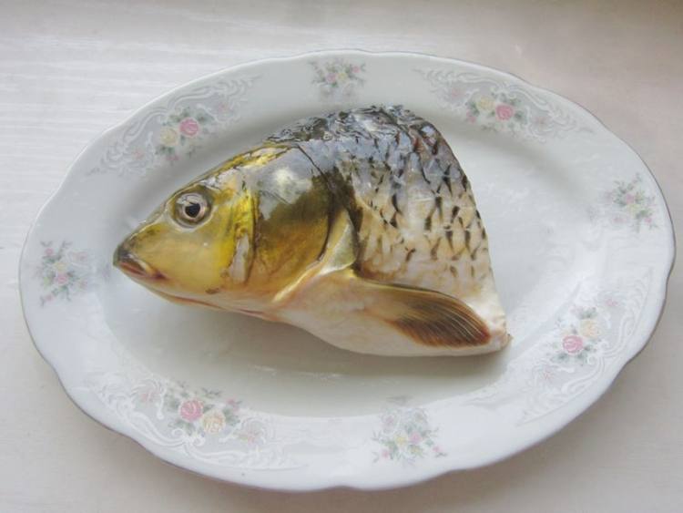 鲤鱼头炖冬瓜步骤3
