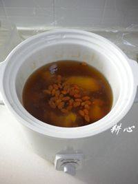 枸杞鸡腿汤步骤8