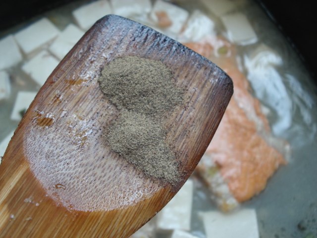 三文鱼排豆腐汤步骤12