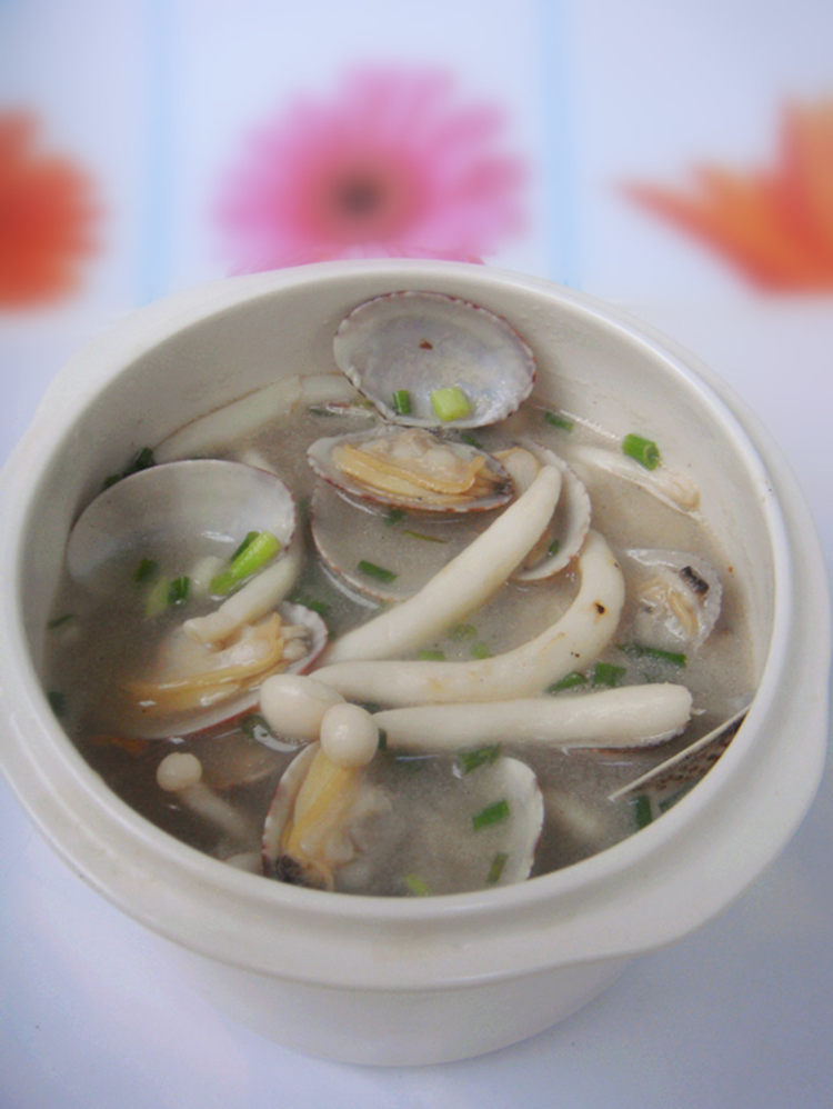 海鲜菇花蛤汤步骤14