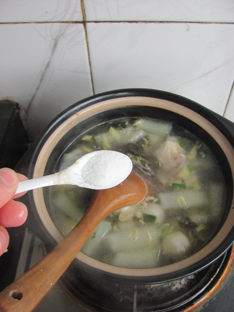 紫菜冬瓜鱼丸汤步骤9