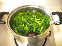 香菇菠菜汤步骤8