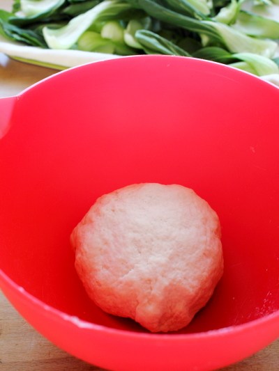 鸡骨汤菜肉大馄饨步骤1