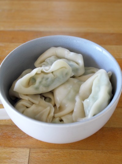 鸡骨汤菜肉大馄饨步骤17