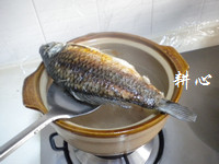 苹果炖鱼汤步骤6