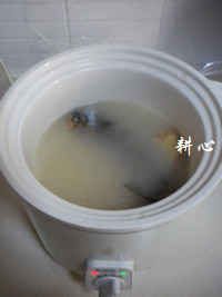 苹果炖鱼汤步骤11