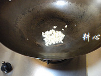 蒜末炒胡萝卜步骤6