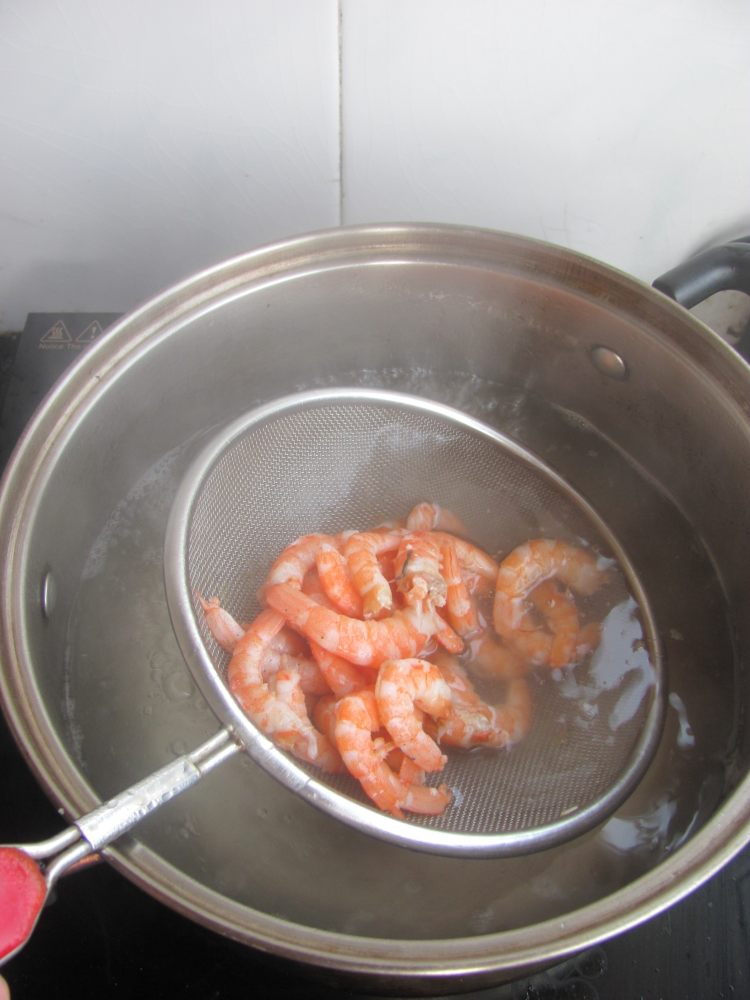 豌豆玉米虾仁步骤4