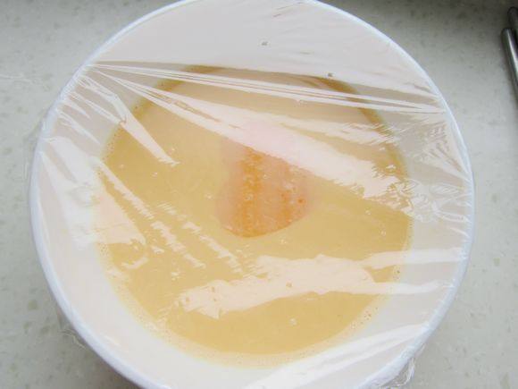 木瓜牛奶蒸鸡蛋步骤8