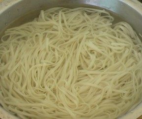 杂蔬面条步骤3