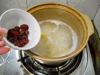 栗子红枣粥步骤4