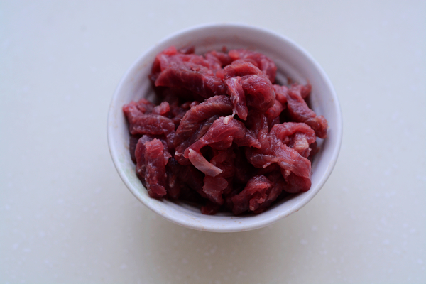 黑椒牛柳饭步骤2