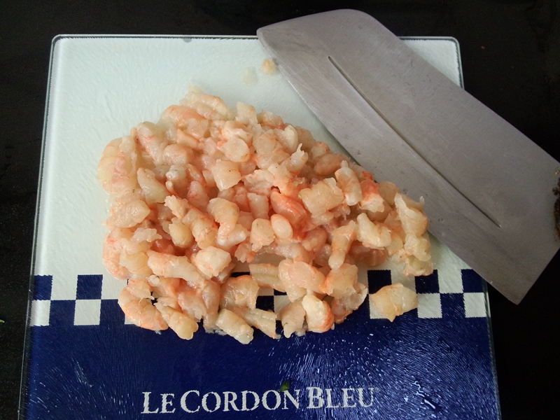 虾仁青红椒饼步骤3