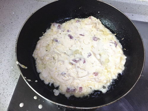 酸菜香肠饼步骤8