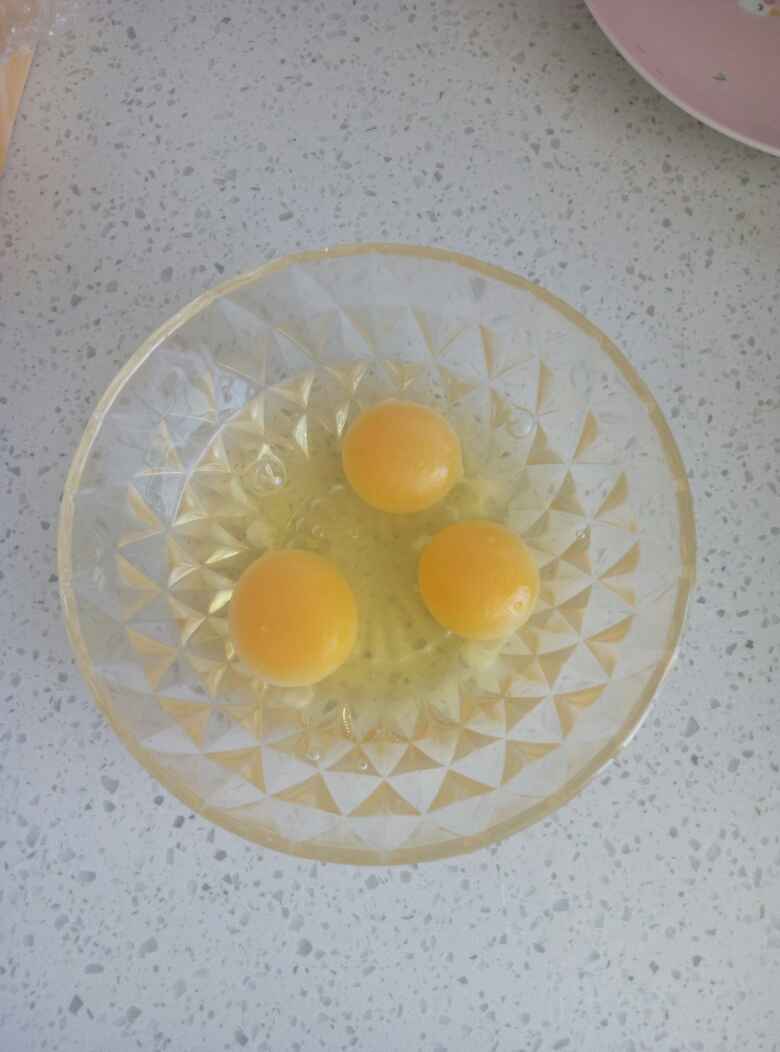 小鱼鸡蛋羹步骤1