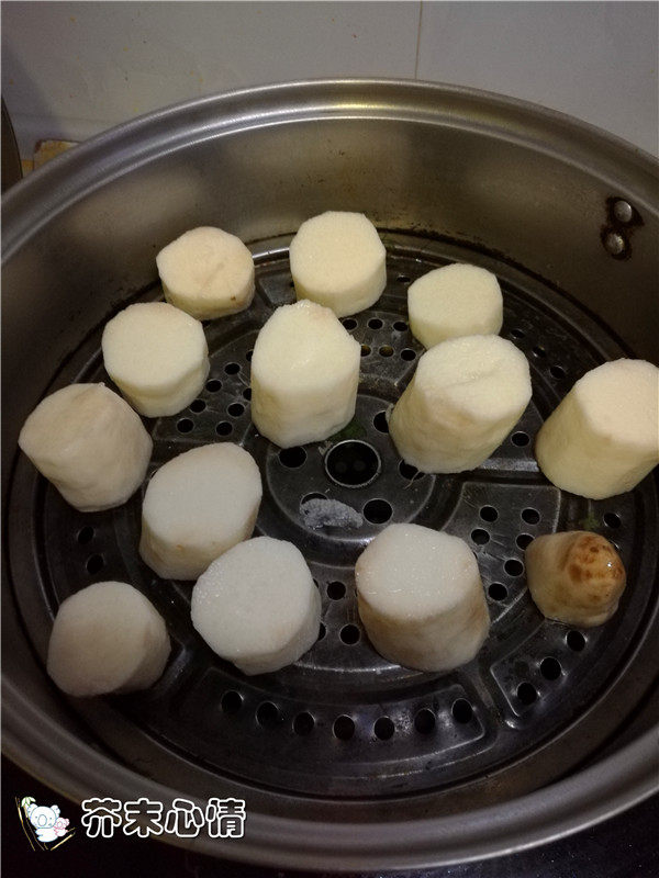 蛋卷蓝莓山药步骤1