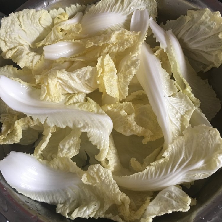 番茄炒白菜步骤2
