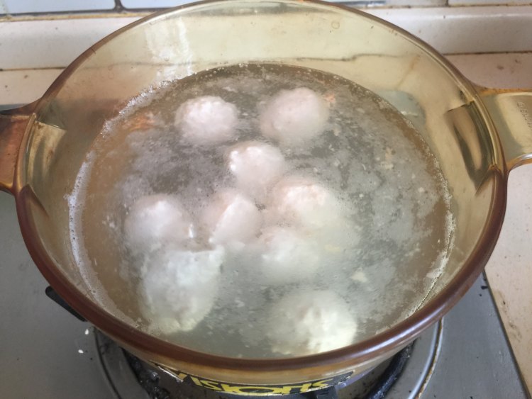 鸡茸丸番茄浓汤步骤6