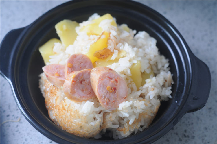 香肠土豆饭步骤12