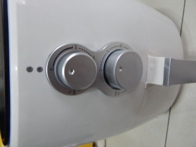 蜜汁鸡翅步骤9