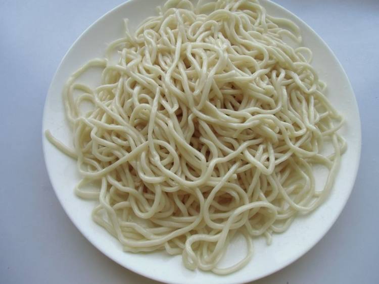 鸡肉炒面步骤4
